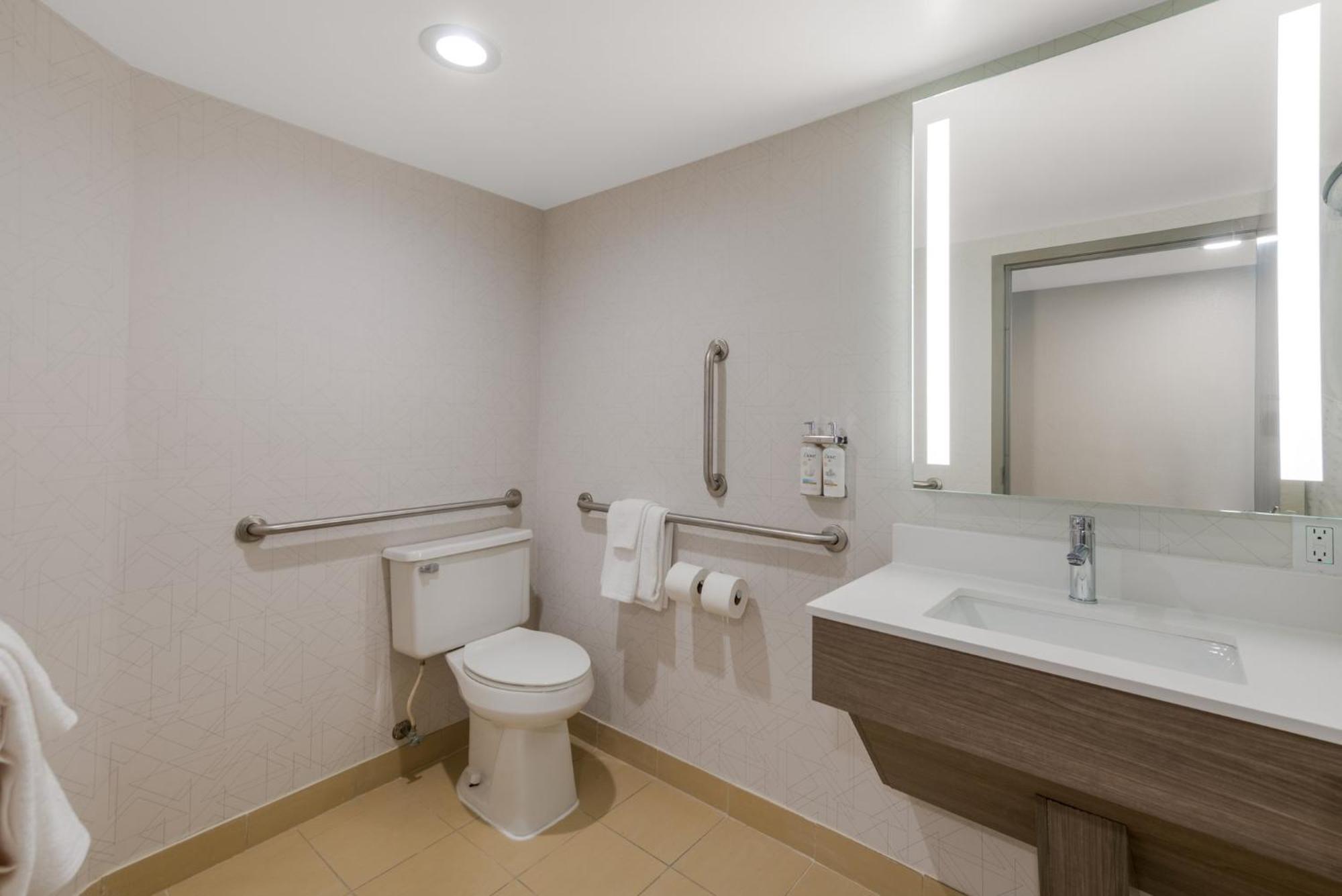 Holiday Inn Express Hotels- Hampton By Ihg Extérieur photo