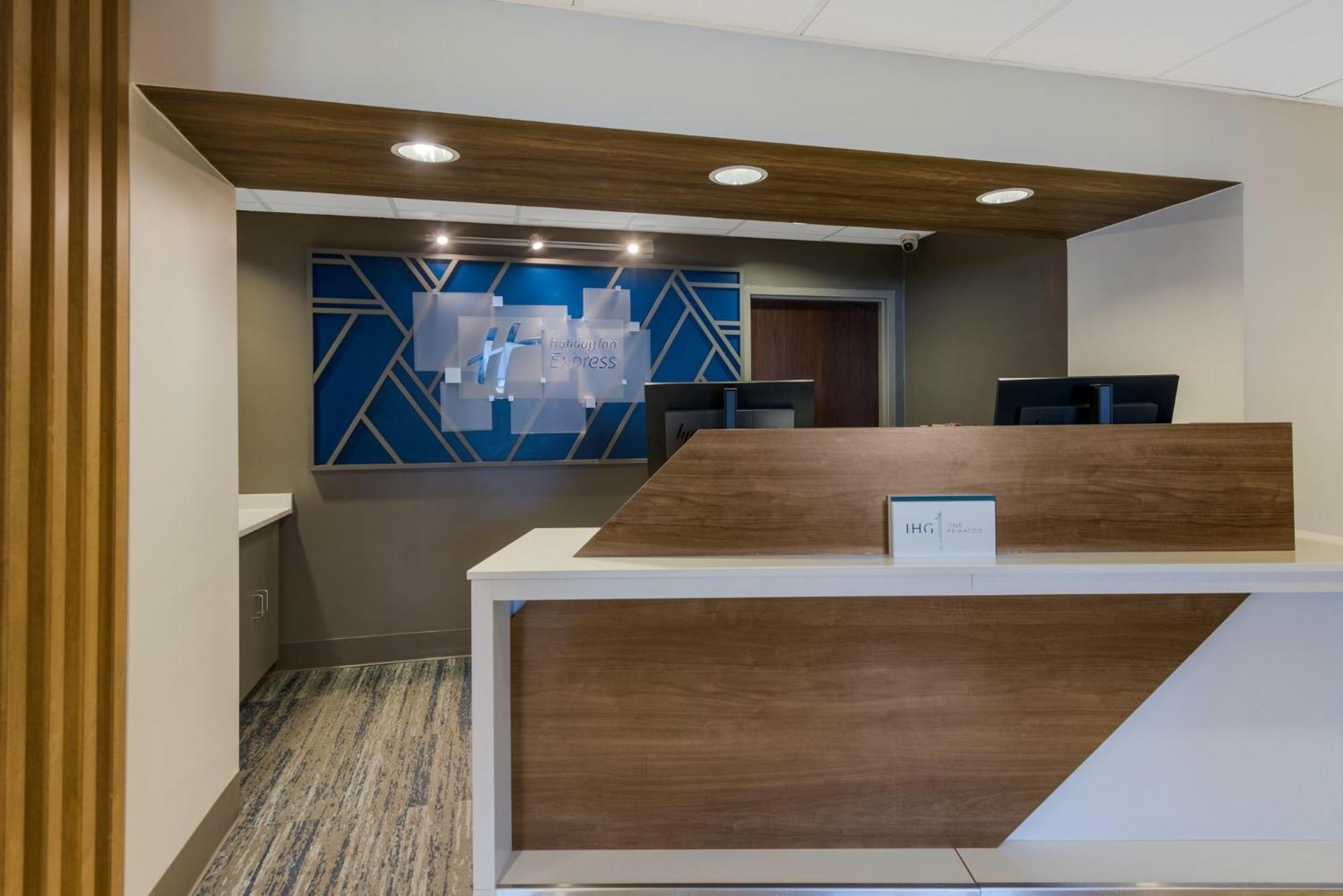 Holiday Inn Express Hotels- Hampton By Ihg Extérieur photo