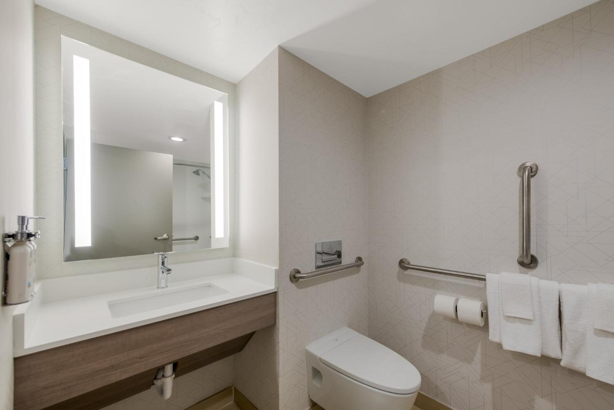 Holiday Inn Express Hotels- Hampton By Ihg Extérieur photo