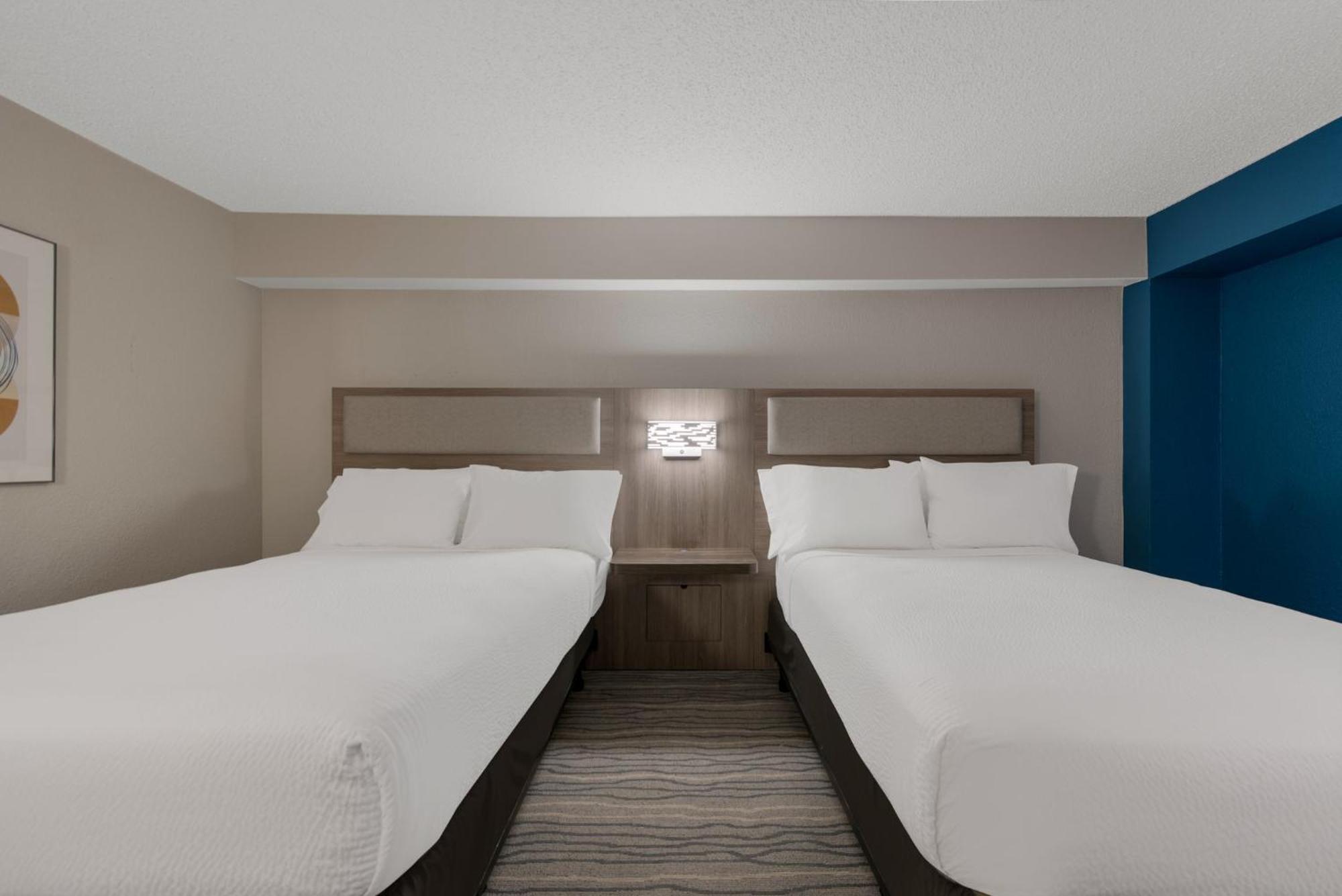 Holiday Inn Express Hotels- Hampton By Ihg Extérieur photo