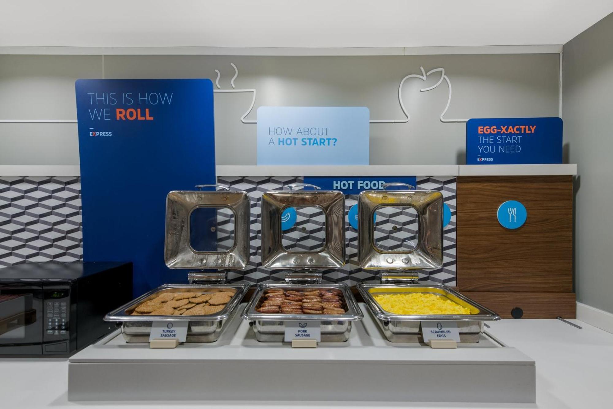 Holiday Inn Express Hotels- Hampton By Ihg Extérieur photo